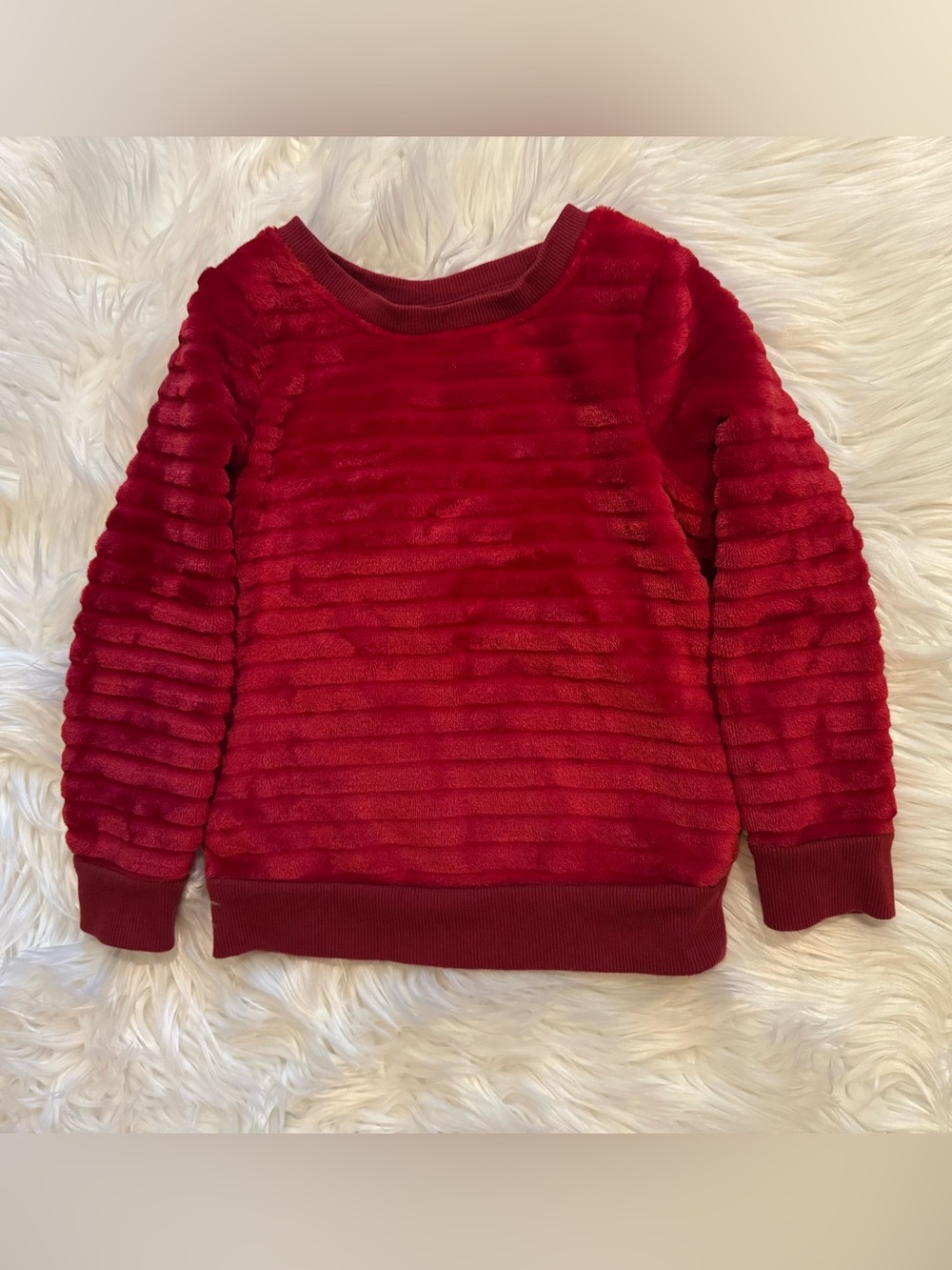 Cat & Jack Toddler Girls 3T Red Faux Fur Plush Holiday Sweatshirt